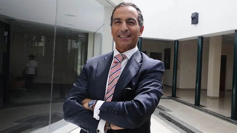 Embajador de Portugal: "Los salarios reales no crecieron durante la crisis, pero fue la manera de recuperarnos"