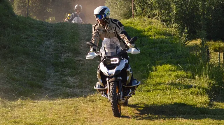 BMW lanzó las R 1250 GS y Adventure junto a un programa especial de postventa