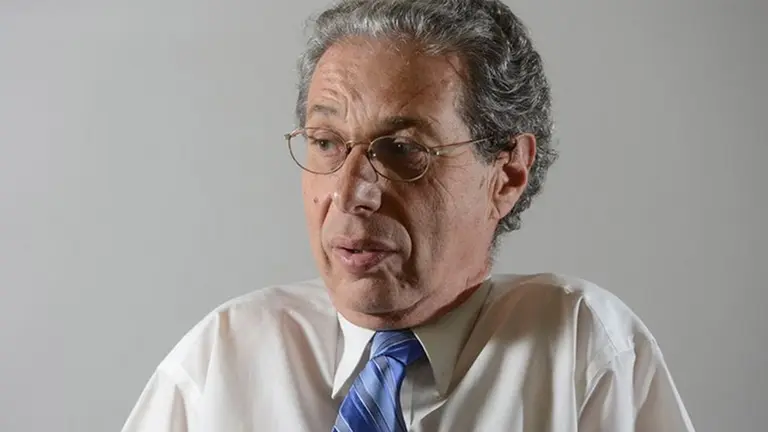 "Para que la renegociación de deuda sea exitosa la aceptación no debería bajar del 85%"