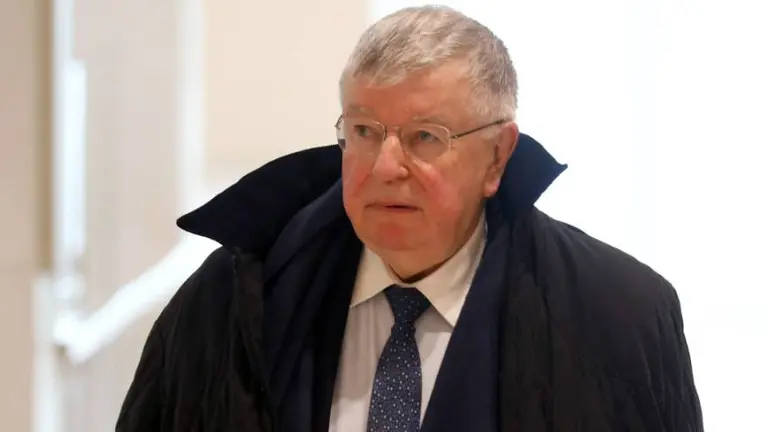 France Télécom: condenan a prisión a 3 ejecutivos por el suicidio de 19 trabajadores