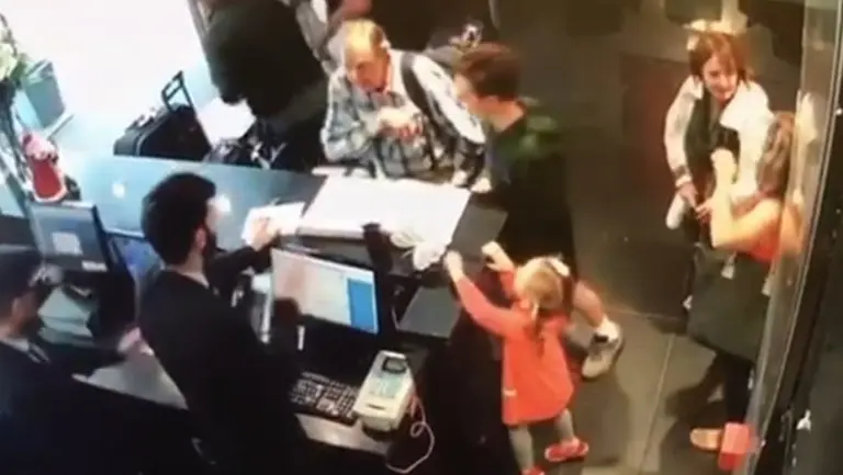 Otro turista "marcado" en Ezeiza y asaltado en Recoleta