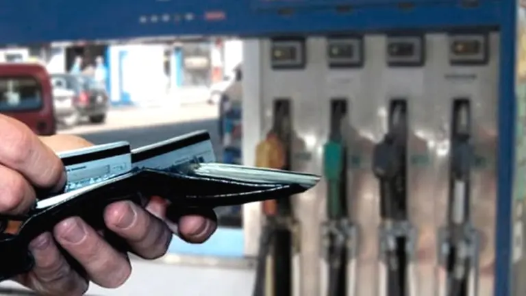 La pregunta que se hacen todos: ¿puedo negarme a firmar el comprobante de pago con tarjeta?