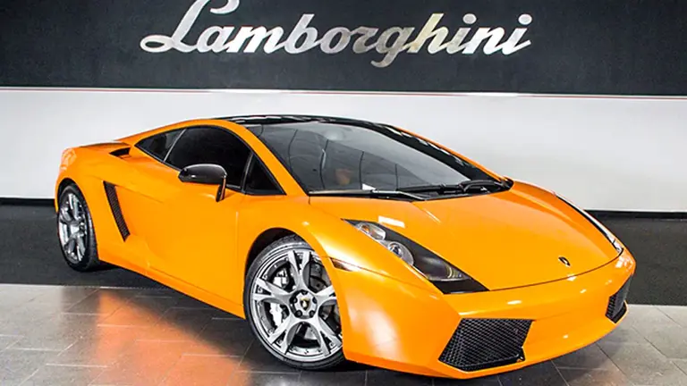 Cómo es y cuánto cuesta el Lamborghini Gallardo que chocó el arquero "Chiquito" Romero