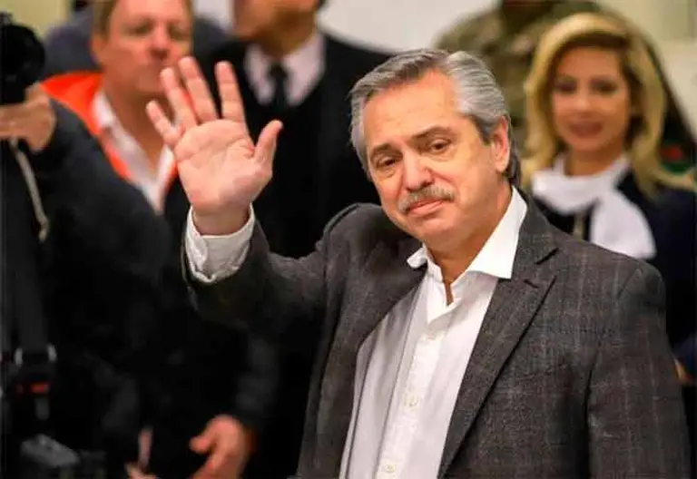 Alberto Fernández partió hacia Israel para recordar a las víctimas del Holocausto