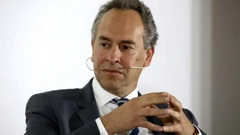 El Gobierno de Javier Milei ordena a Mindlin seguir operando una hidroeléctrica clave