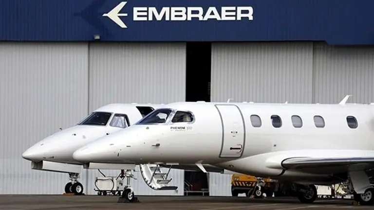 Aprobaron la venta de la aeronáutica brasileña Embraer a Boeing