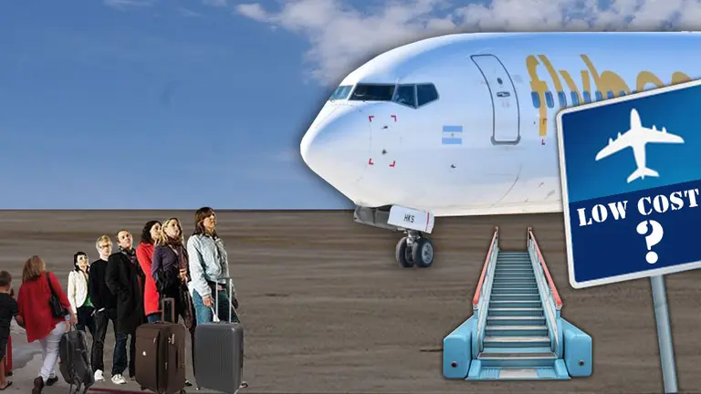 Los sindicatos aéreos presionan por la vuelta de la tarifa mínima y cruje el modelo "low cost"