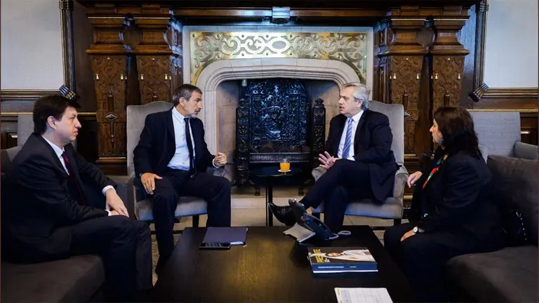 Duplicaron los ingresos de investigadores del Conicet y aumentaron un 25% los subsidios para proyectos científicos