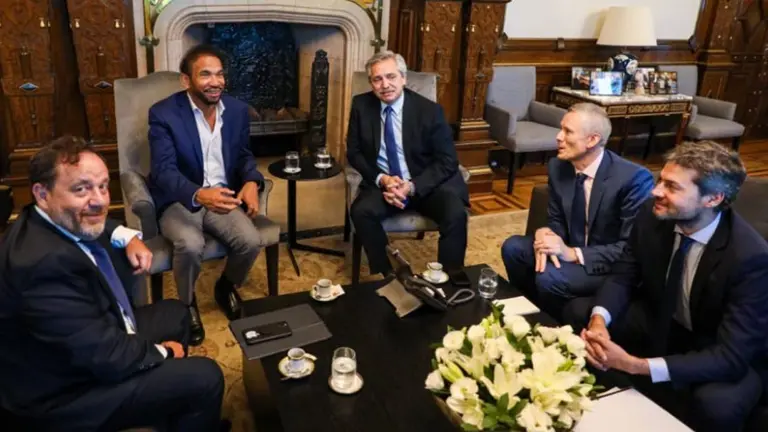 Empresario de Dubai invertirá 100 millones de dólares en hoteles en Argentina