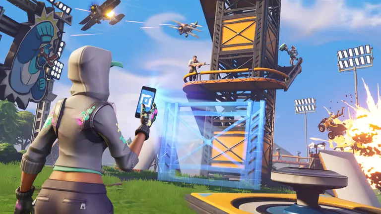 Apple y Google sacan a Fortnite de sus tiendas y su creador les hace juicio