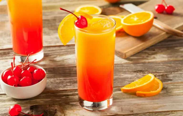 Las bebidas alcohólicas más refrescantes del verano