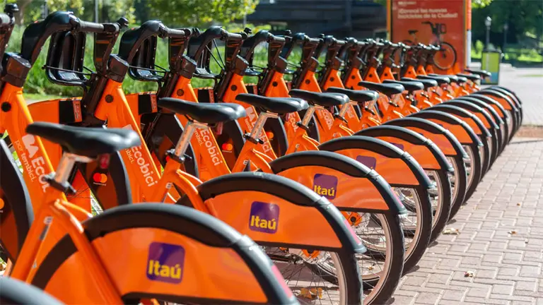 La Ciudad comenzará a cobrar por el uso de las EcoBicis: por qué el sistema dejará de ser gratuito