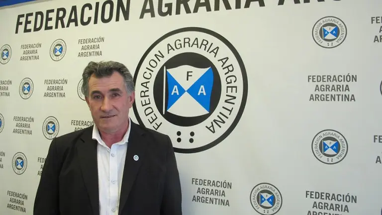 Gobierno analiza subir retenciones a la soja: las entidades rurales no descartan una medida de fuerza