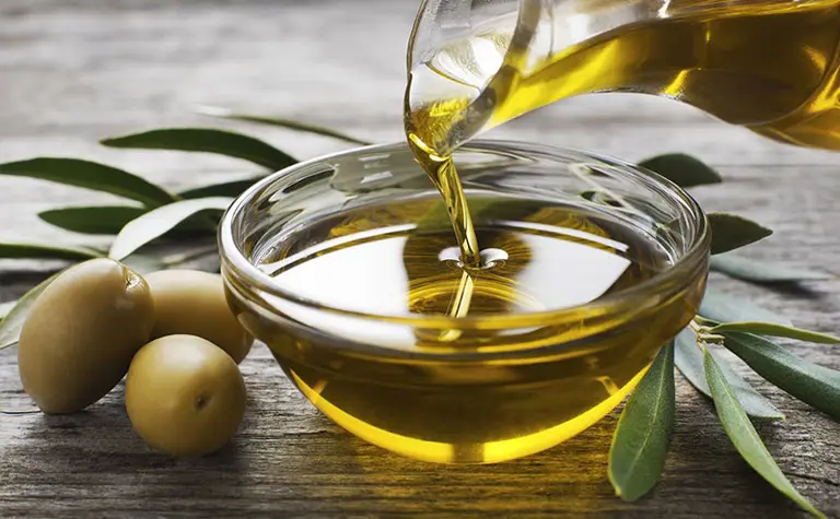 ANMAT prohibió una reconocida marca de galletitas y una de aceite de oliva