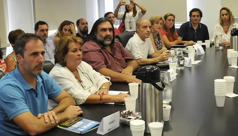 El gobierno bonaerense ofreció subir hasta los $29.000 el sueldo inicial de los docentes sin antigüedad