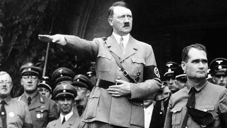 Revelan la ruta del dinero de 12 mil nazis desde la Argentina hacia Suiza