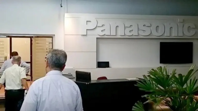 Por la caída en ventas, Panasonic se va del país