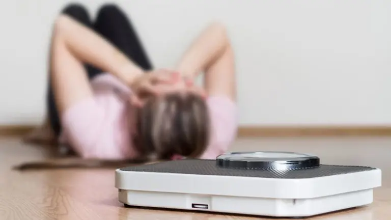 Con este pequeño cambio podrás descontar 600 calorías al día y bajar de peso