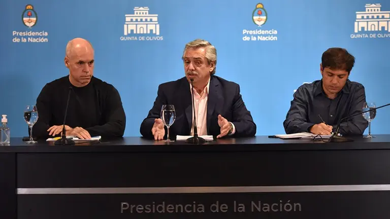 El Gobierno endurece medidas para contener al coronavirus: suspenden clases y cierran fronteras por 15 días