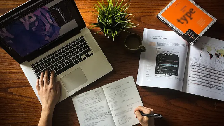 Un "talón de Aquiles" tecnológico abre interrogantes sobre el futuro de la educación argentina