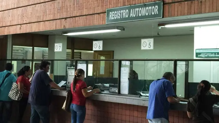 Cierran los registros del automotor: no se podrán transferir vehículos