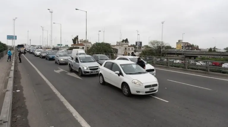 El lunes 30 de marzo no será feriado puente, aunque se mantiene la obligación de no concurrir al trabajo