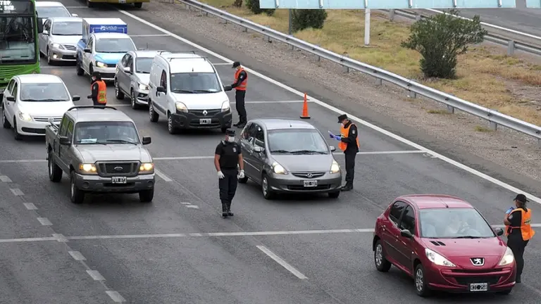 El Gobierno relaja la cuarentena en el interior, menos en dos provincias