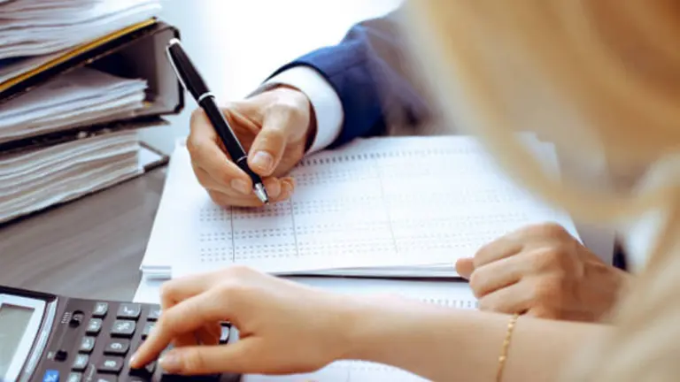 La AFIP estableció prórroga en Ganancias: cuáles son las implicancias