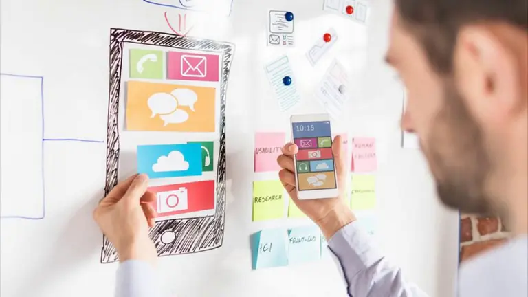 Economía del Conocimiento, empleo 4.0: por qué crece fuerte la demanda de profesionales "UX" en plena crisis