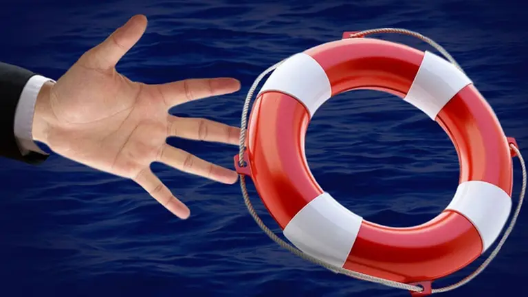 El Gobierno aprobó el pago de sueldos a 160.000 empresas y redujo aportes patronales