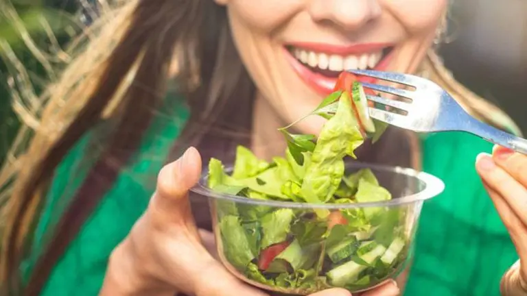 Alimentos con fibra: cuánto necesitamos consumir por día