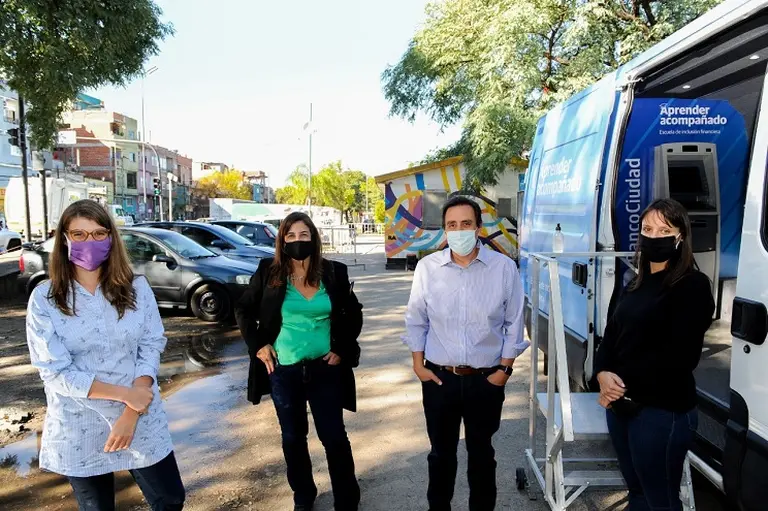 Banco Ciudad: instalan nuevo cajero móvil en el barrio 1-11-14 del Bajo Flores