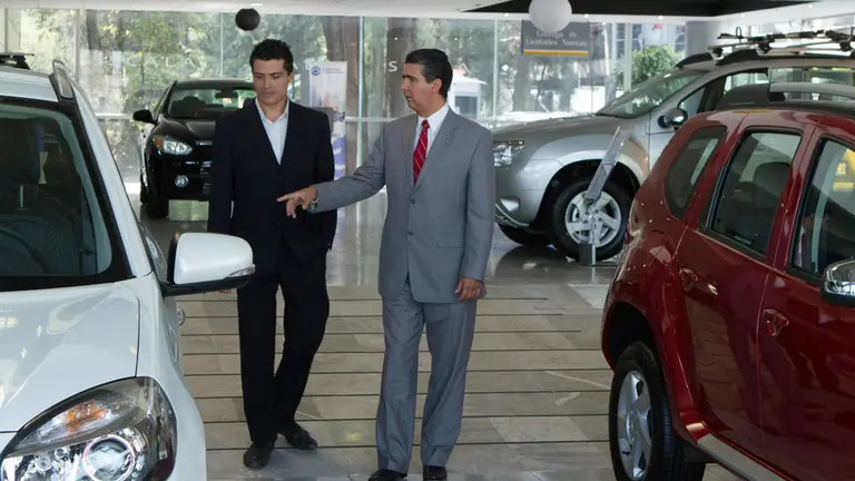 Gobierno y Automotrices analizan plan de incentivos para venta de 0km