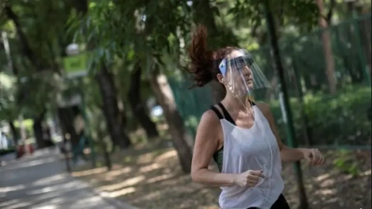Cómo es el protocolo que presentaron a la Ciudad para salir a correr en espacios públicos durante la cuarentena