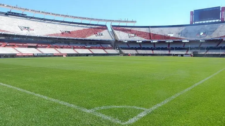 Por qué el fútbol podría volver más rápido de lo pensado en Argentina, según Alberto Fernández