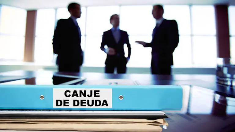 El éxito del canje corporativo: a diferencia de la deuda soberana, las empresas logran alto apoyo de acreedores para reperfilar