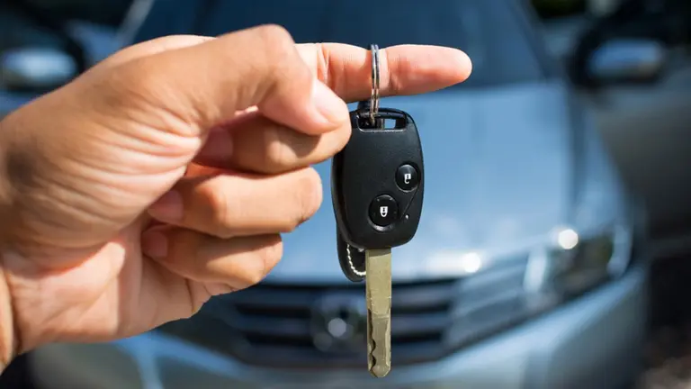 ¿Conviene comprar un auto usado o un 0Km?: estas son las oportunidades que hay con el nuevo dólar blue