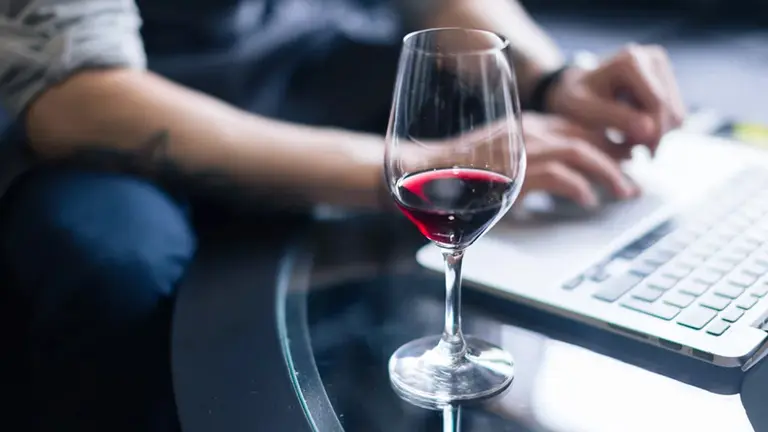 6 nuevos y ricos vinos, de diferentes precios, para disfrutar en casa