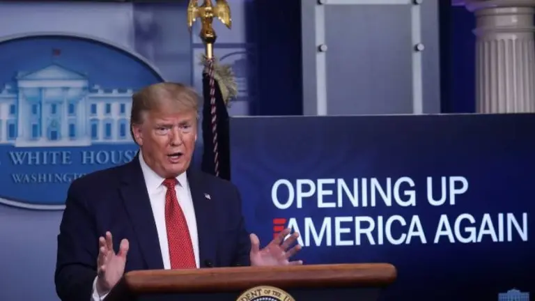 Trump revela ataques secretos de Estados Unidos contra "trolls" en una potencia mundial