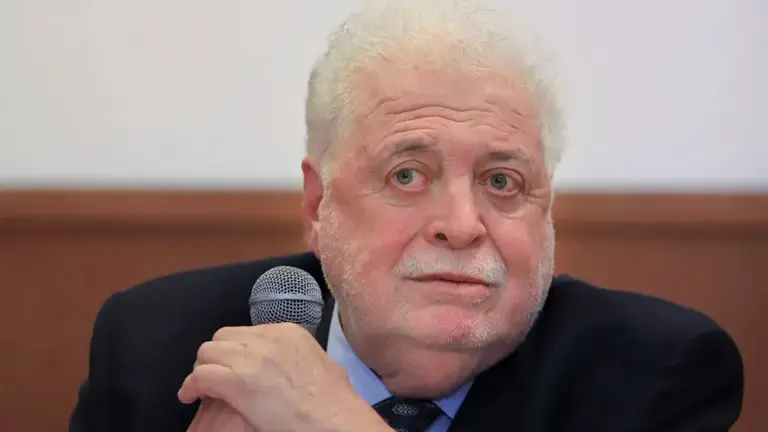 Ginés González García admite que prohibieron a los runners por una cuestión de imagen "más que por los contagios"