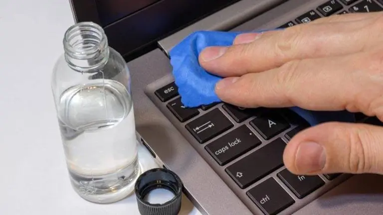 ¿Desinfección sí o no?: qué dijo la OMS sobre el contagio de virus por las superficies