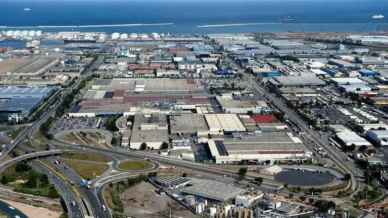 Efecto Coronavirus: Nissan cierra plantas y reporta la mayor pérdida en 10 años