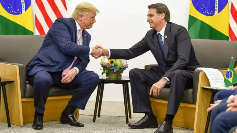 Insisten con la hidroxicloroquina: Estados Unidos envió millones de dosis a Brasil