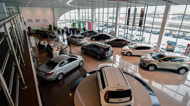 ¿Tenés dólares ahorrados?: estos son los autos usados que podés elegir, tras el salto del blue