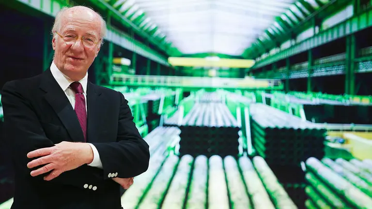 Otro desafío a Alberto: el mayor grupo industrial retoma la actividad con un achique de personal y jornada "extra large"