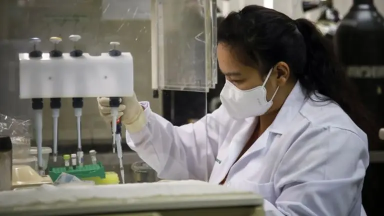 ¿Y si la vacuna no llega?: 4 virus potencialmente mortales y cómo aprendimos a convivir con ellos