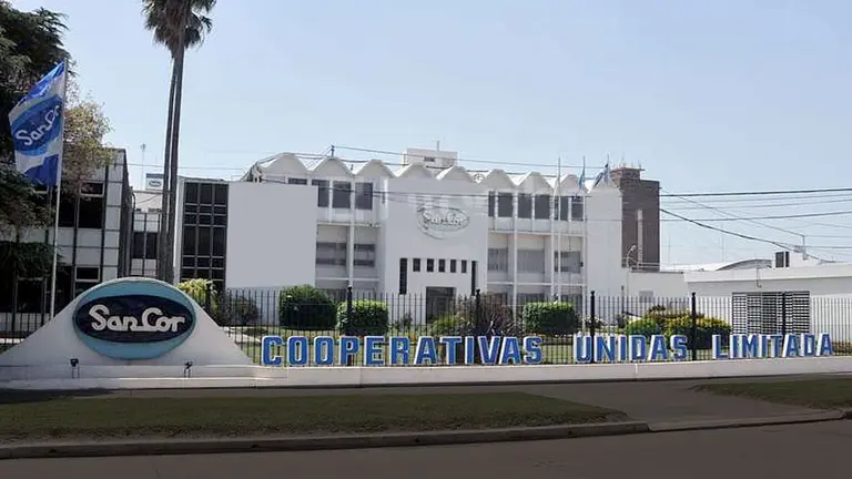 Con Vicentin bajo control del Estado: ¿se viene una "incursión" oficial en SanCor y Molino Cañuelas?