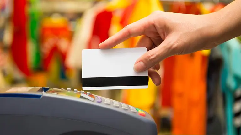 Los mejores regalos para el Día del Padre: descuentos de hasta el 45% y cuotas sin interés