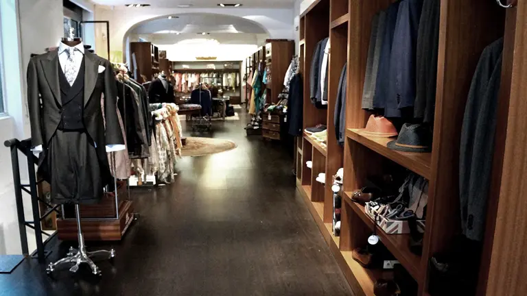 Ofertas de pandemia: ropa de invierno se vende con rebajas del 50% y negocian tres meses de gracia con Ahora 12