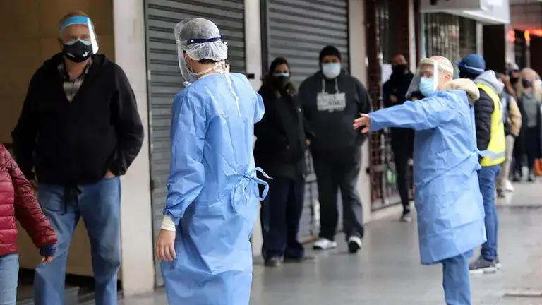 Coronavirus en Argentina: récord de casos, con 10.550 nuevos contagios y 276 fallecidos en las últimas 24 horas
